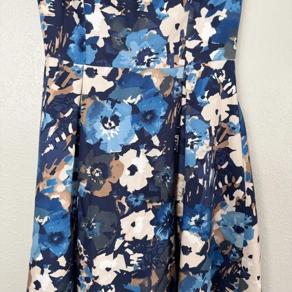 Kate Spade blue Autumn floral scoop neck fit and flare sleeveless dress 6 - Picture 4 of 10